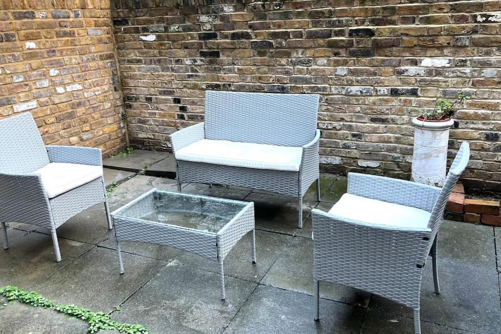 Cozy 3 Bed Flat Near To Station Apartamento *